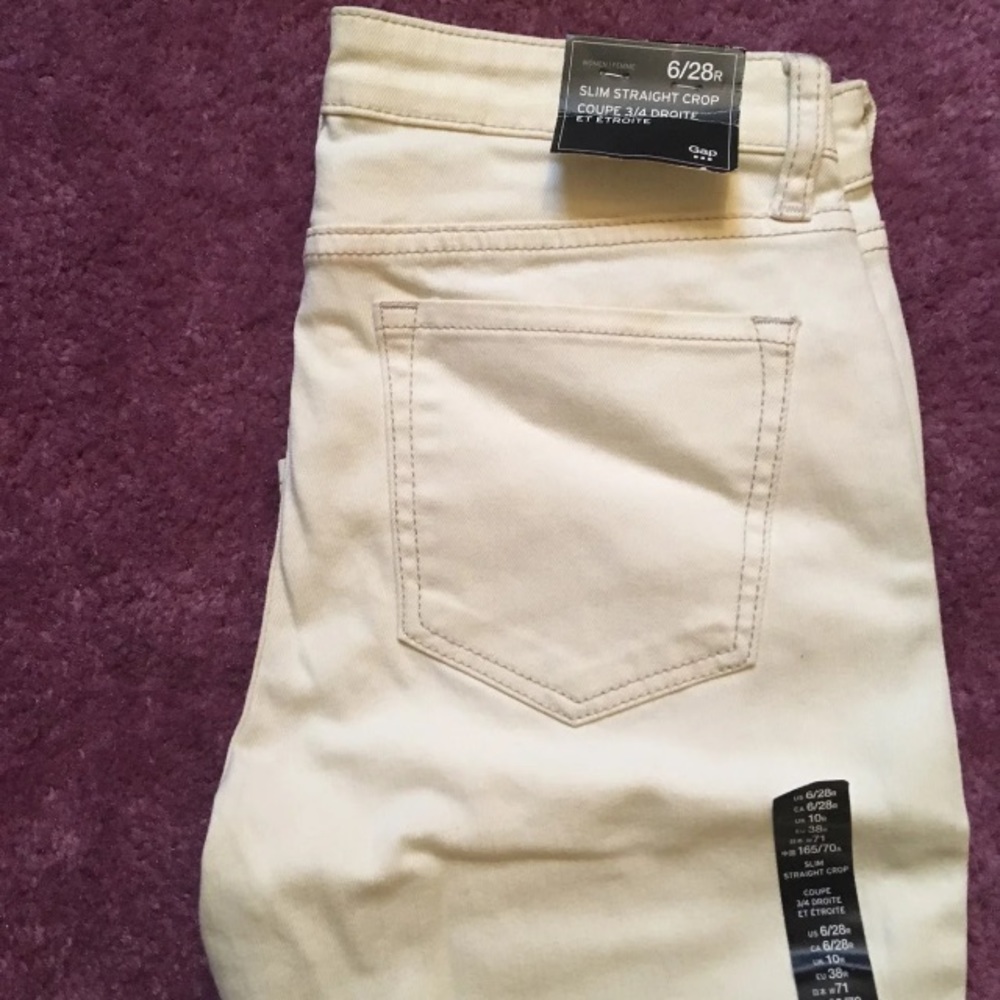 Slim straight crop jeans